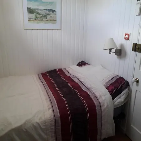 Peniche Caroline Bed and breakfast