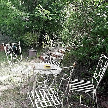 فندق مبيت وإفطار Peniche Caroline, Climatisees, Petit Dejeuner Compris, Cyclistes Bienvenus كابيستانج